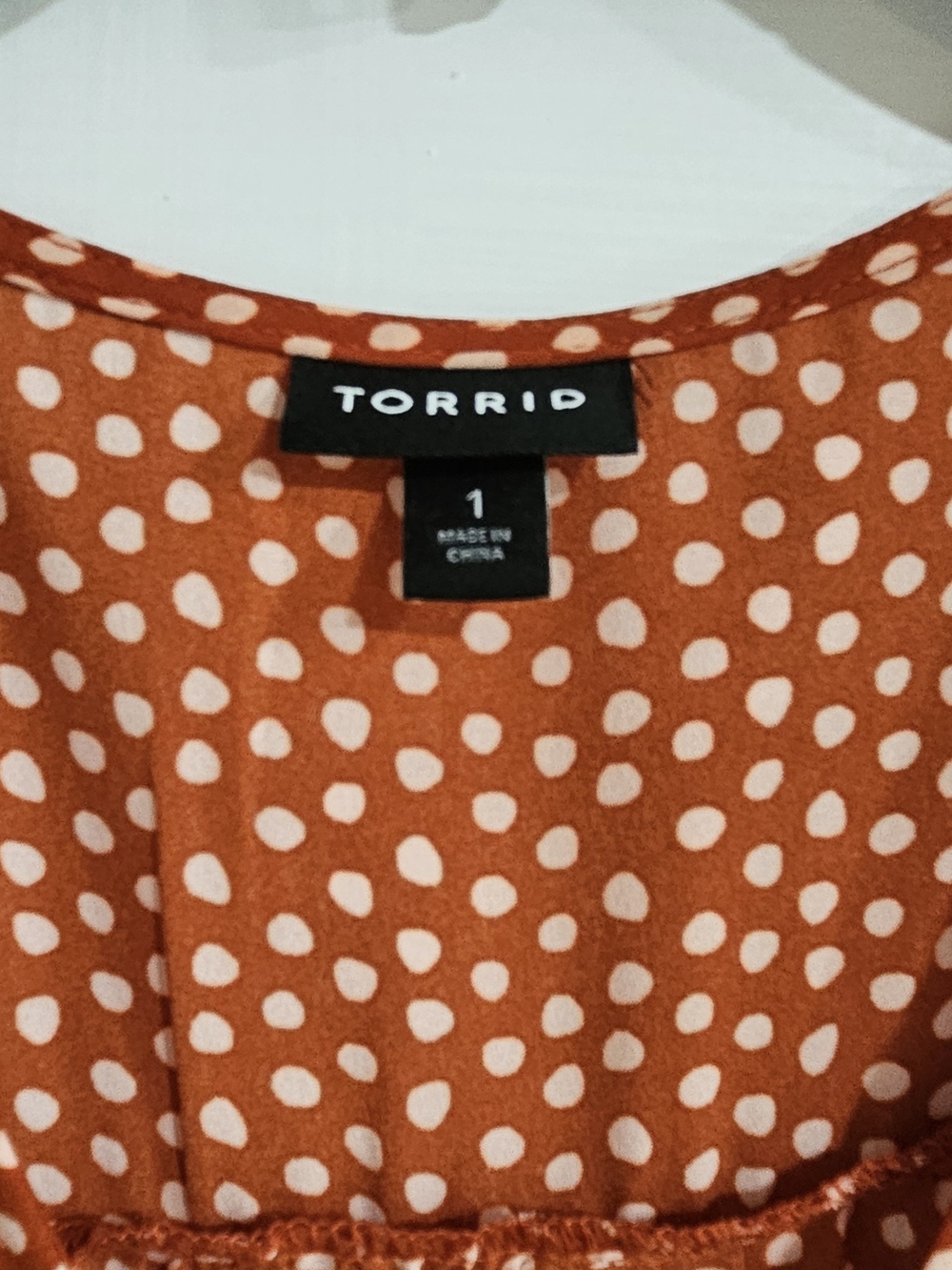 torrid Rust Red Dot Button-Front Blouse - Picture 4 of 8